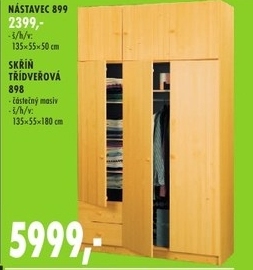 Skříň třídveřová, částečný masiv