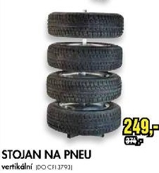 stojan na pneumatiky