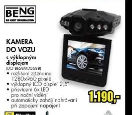 autokamera s výklopným displejem BENG