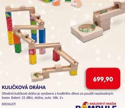 Kuličková dráha s autem