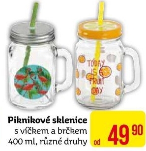 Sklenice s víčkem a otvorem na brčko