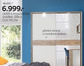 Šatní skříň Xora
