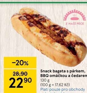Bageta s párkem a sýrem