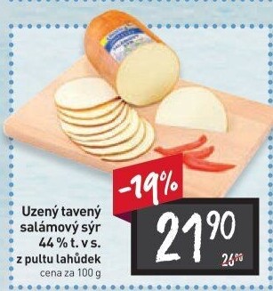 Sýr uzený salámový 44% Jihočeský Madeta