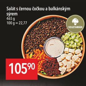 Salát s černou čočkou a balkánským sýrem