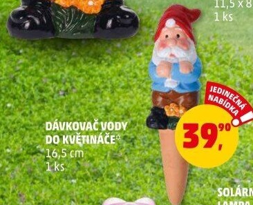 Dávkovač vody do květináče