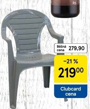 Plastová židle